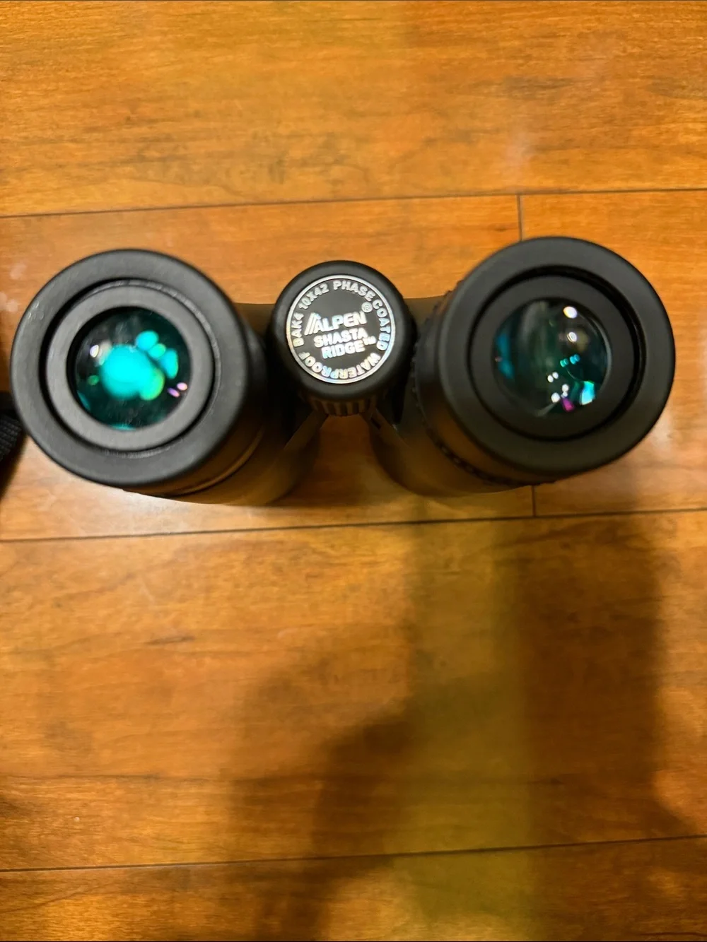 Shasta Ridge Waterproof Binoculars — Black